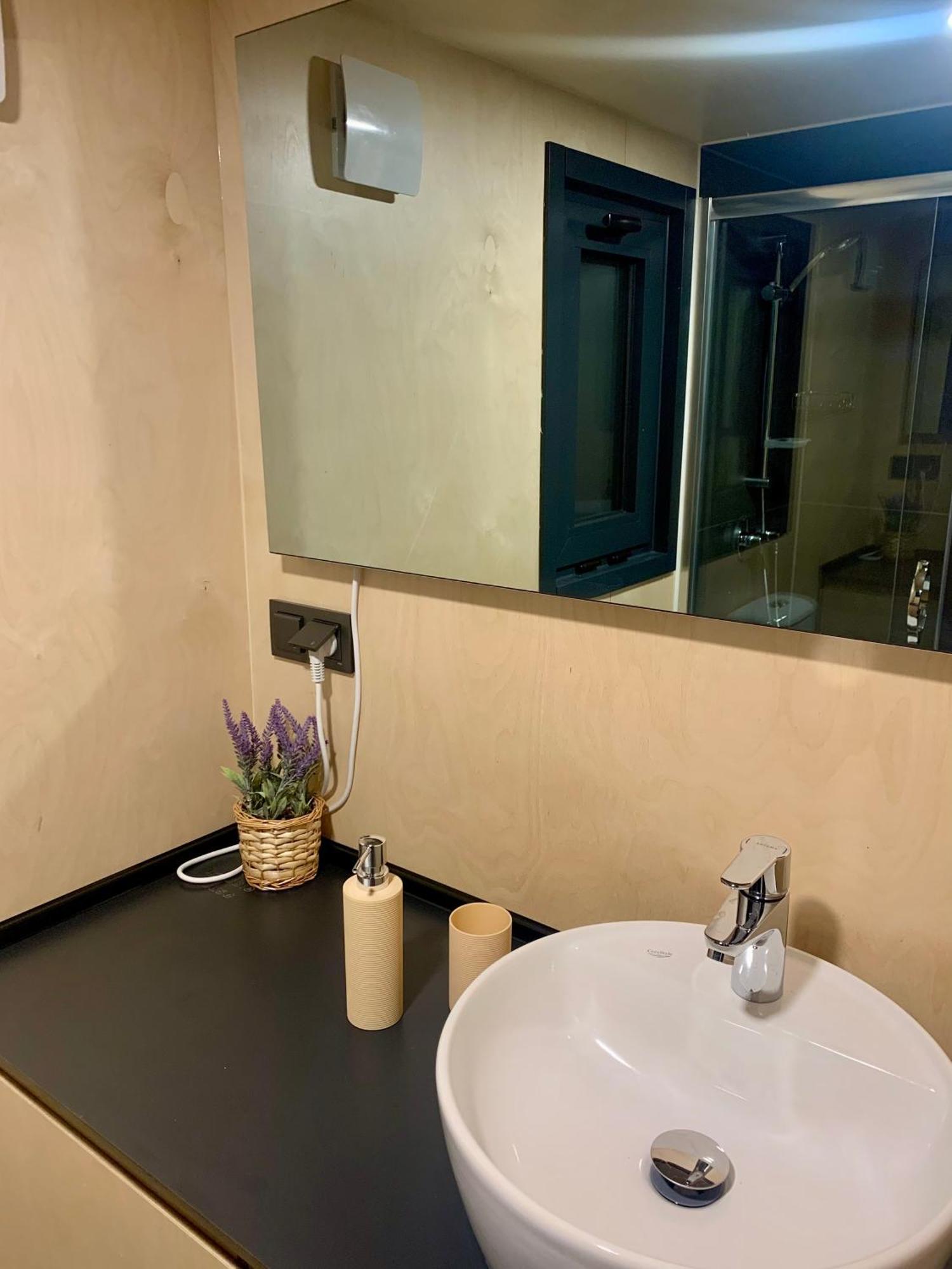 Lubochna Minidomceky - Frodo & Bilbo Apartamento Exterior foto